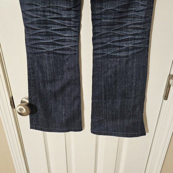 Guess Jeans - Foxy Flare With Peace Sign - Size 13M - 29x30.5 - Picture 8 of 12